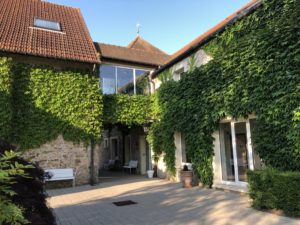 Siège de Truffaut extérieur